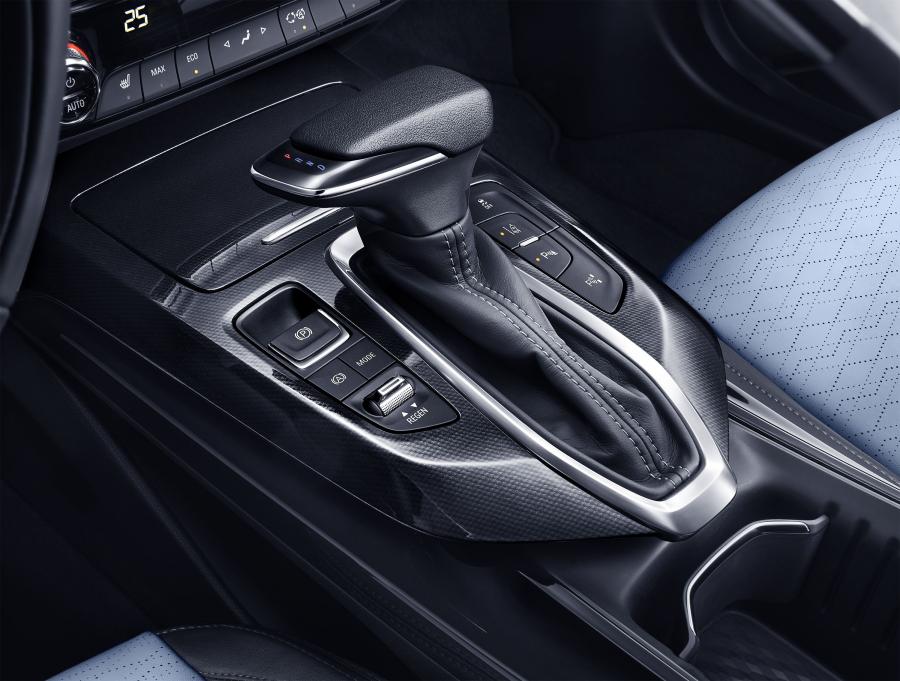 Детали интерьера Chevrolet Menlo 2019 года  (фото 4 из 7)
